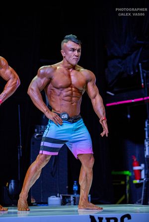 MEN‘S PHYSIQUE НОВИЧКИ